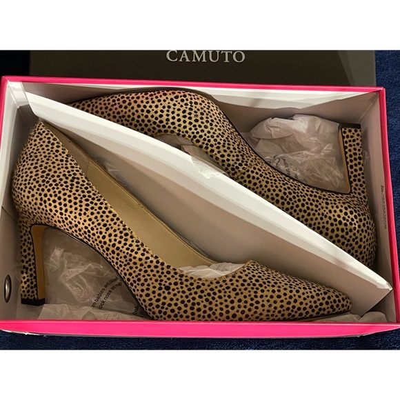 Vince Camuto Natural and Black Spotted Heels With Real Cow’s Fur SZ 10 - Picture 3 of 15